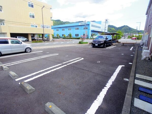 藤枝駅 バス27分  横内下車：停歩3分 1階の物件外観写真